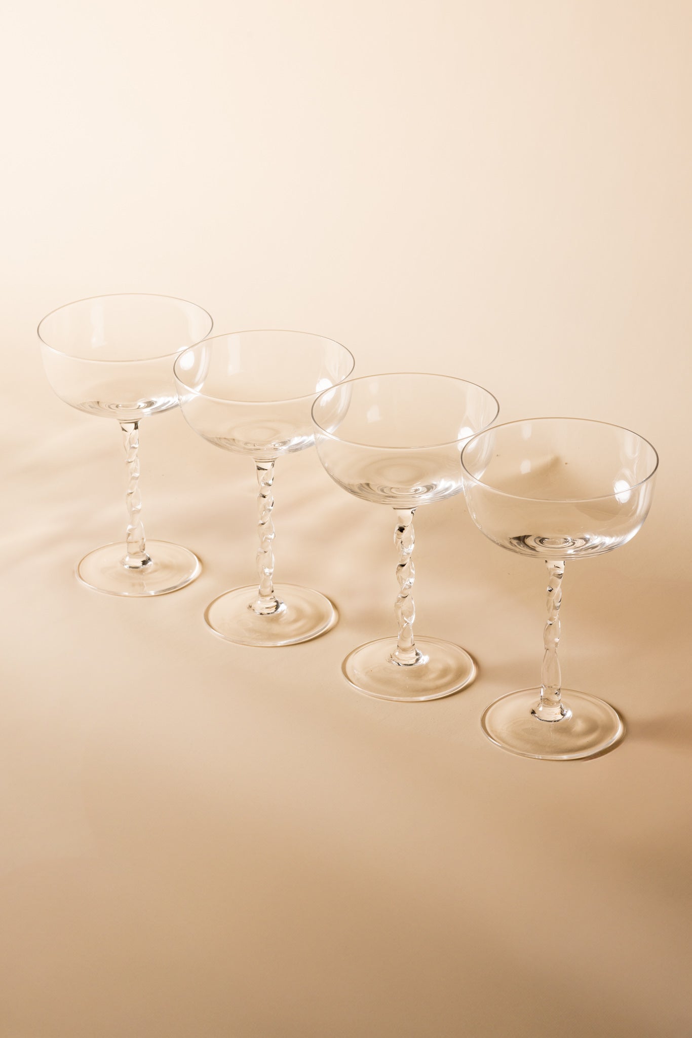 Dawn Coupe Glasses